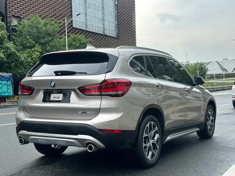 BMW X1 2022 sDrive20Li Premium — миниатюра 7