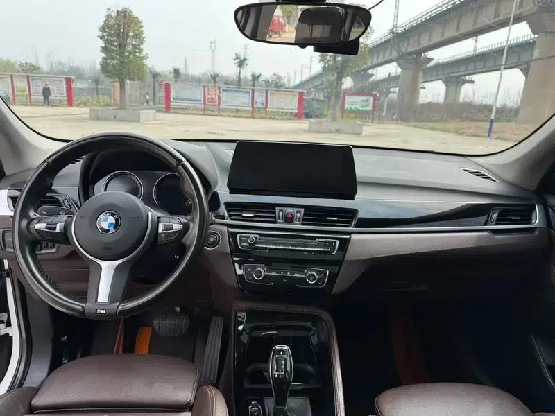 BMW X1 2021 sDrive20Li Premium — миниатюра 7