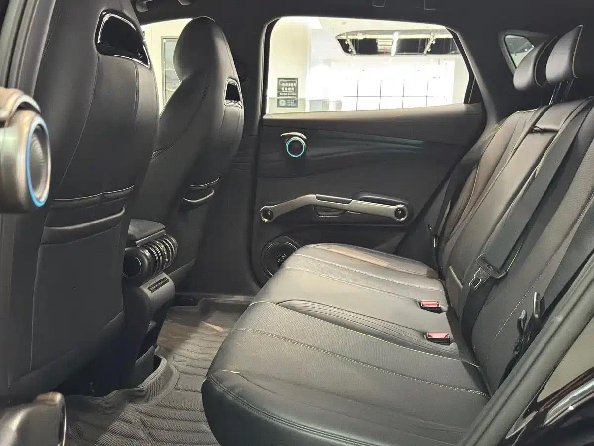 Yuan PLUS 2024 Glory Edition 510KM Leading Model — миниатюра 8