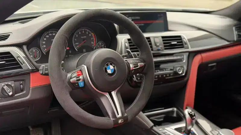 2017 BMW M4 Coupe — миниатюра 8