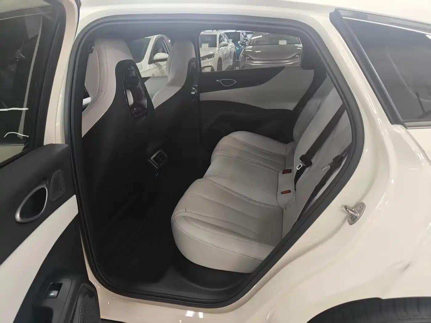 Seal 06 2025 EV 470KM Premium Edition — миниатюра 8