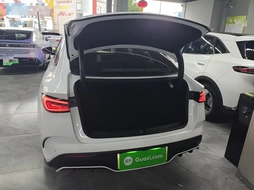 Seal 06 2024 DM-i 120KM Premium Edition — миниатюра 19