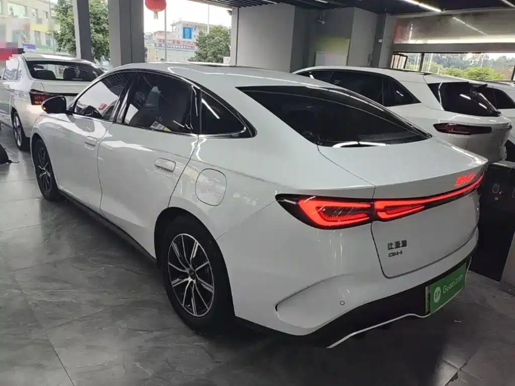 Seal 06 2024 DM-i 120KM Premium Edition — миниатюра 5