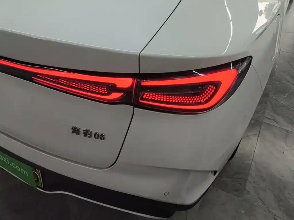 Seal 06 2024 DM-i 120KM Premium Edition — миниатюра 8