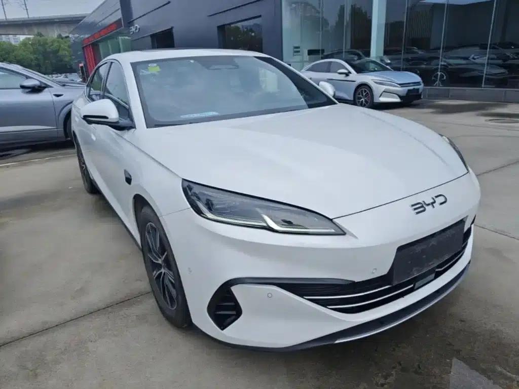 Seal 06 2025 DM-i Intelligent Driving Edition 120KM Premium Model — миниатюра 4