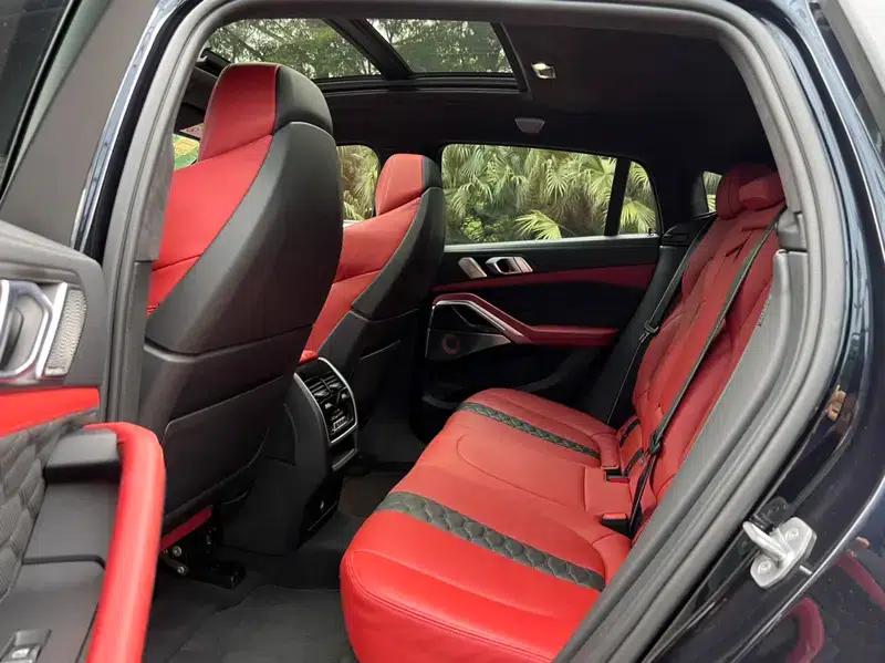2020 BMW X6 M — миниатюра 15