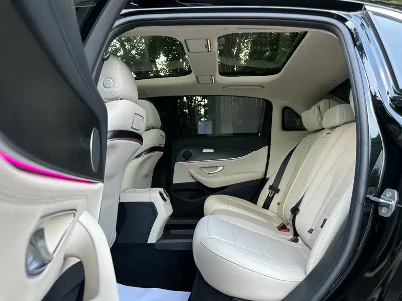 2016 Mercedes-Benz E-Class E 300 L Luxury — миниатюра 17
