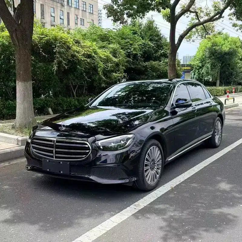 2023 Mercedes-Benz E-Class E 300 L Luxury Sedan — миниатюра 1
