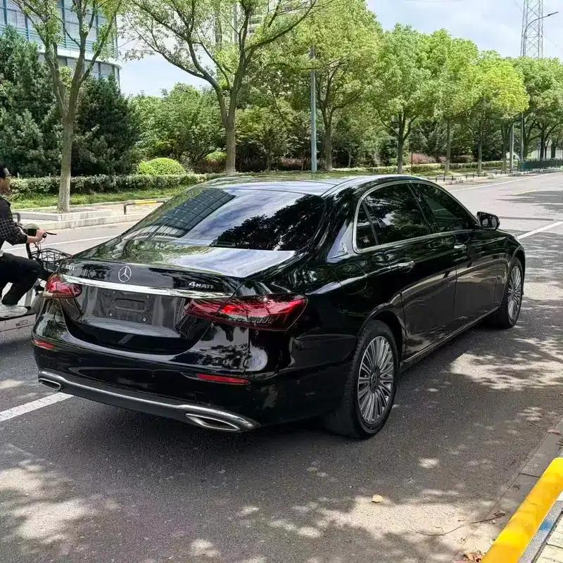 2023 Mercedes-Benz E-Class E 300 L Luxury Sedan — миниатюра 6