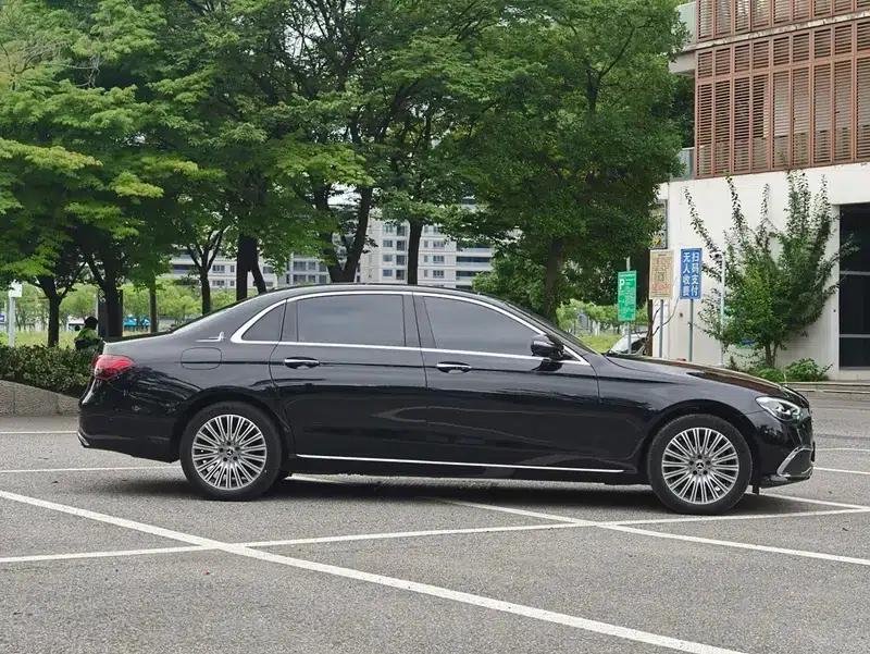 Mercedes-Benz E-Class 2023 E 300 L Fashion Sedan — миниатюра 8
