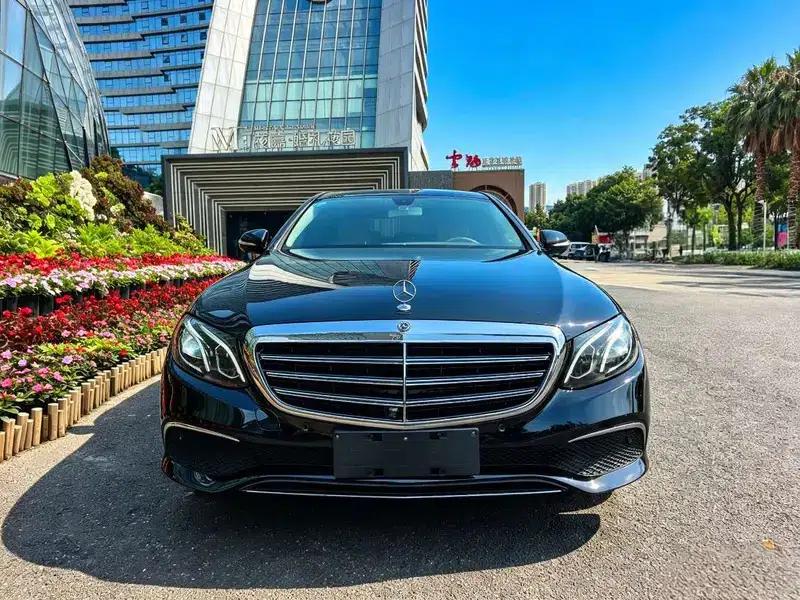 Mercedes-Benz E-Class 2019 Facelift E 300 L Sport Luxury — миниатюра 2