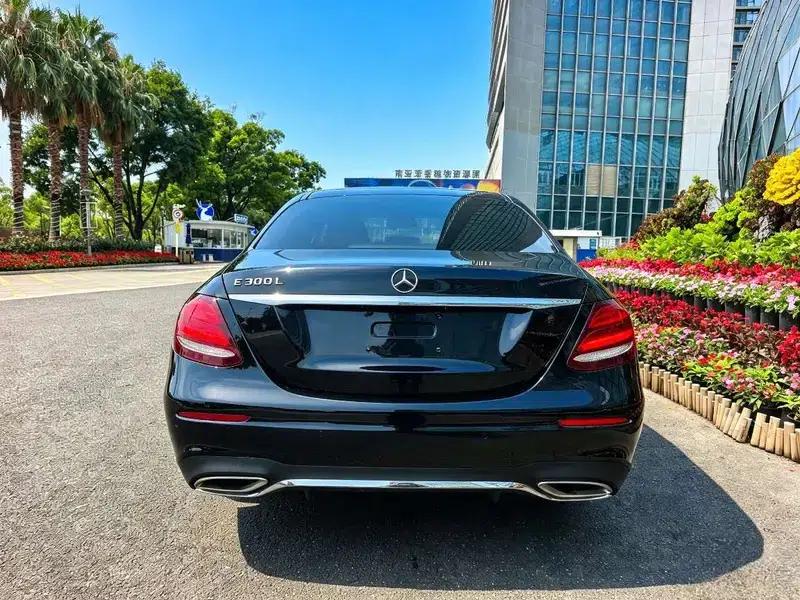 Mercedes-Benz E-Class 2019 Facelift E 300 L Sport Luxury — миниатюра 5