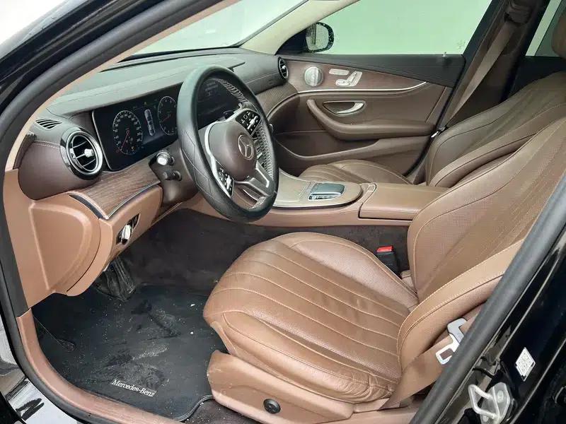 Mercedes-Benz E-Class 2020 Facelift E 300 L Special Edition — миниатюра 16