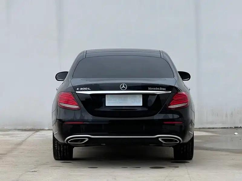 Mercedes-Benz E-Class 2020 Facelift E 300 L Special Edition — миниатюра 5