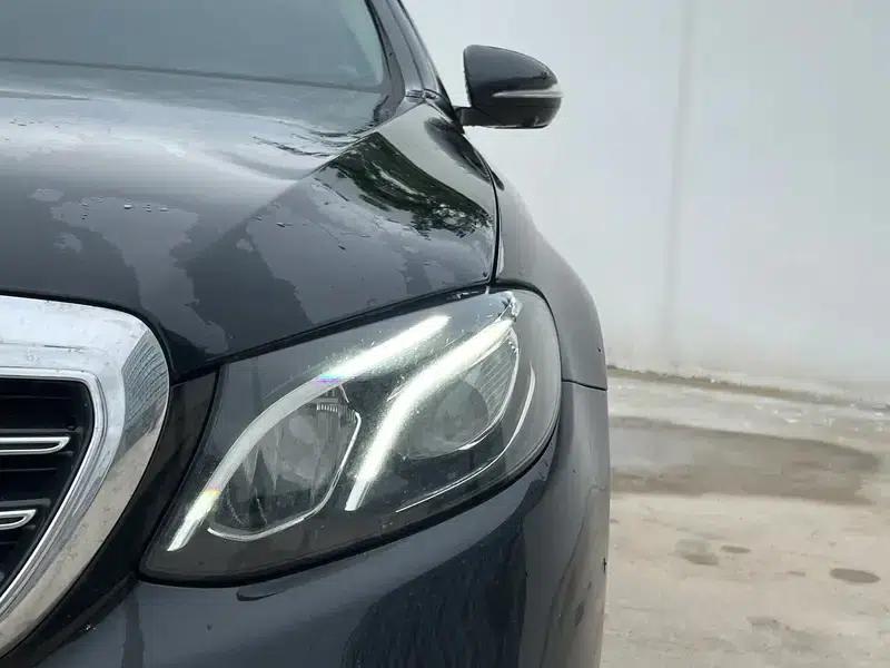 Mercedes-Benz E-Class 2020 Facelift E 300 L Special Edition — миниатюра 10
