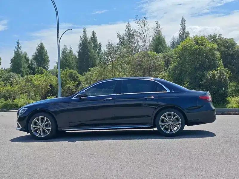 Mercedes-Benz E-Class 2022 Model, Third Facelift, E 300 L Fashion Sedan — миниатюра 4