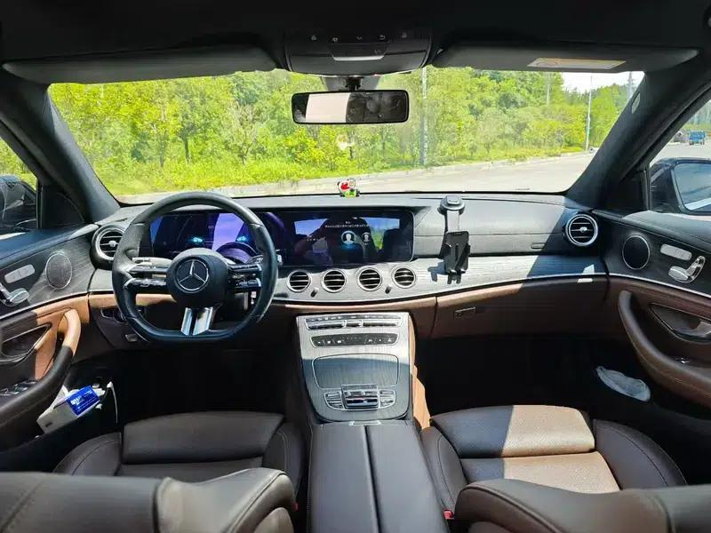 Mercedes-Benz E-Class 2022 Model, Third Facelift, E 300 L Fashion Sedan — миниатюра 9