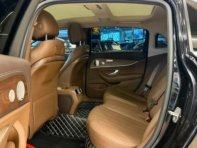 Mercedes-Benz E-Class 2020 Facelift E 300 L Fashion Model — миниатюра 9
