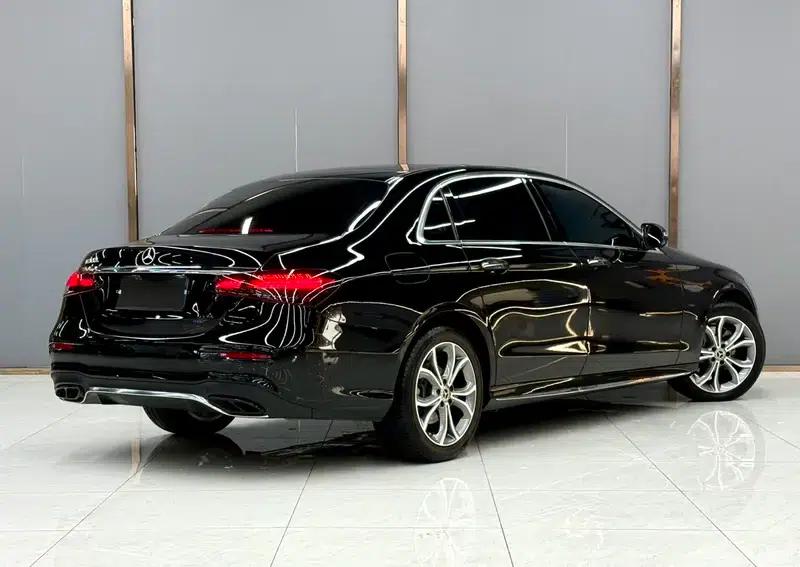 Mercedes-Benz E-Class 2021 Facelift E 300 L Fashion Sport Sedan — миниатюра 7