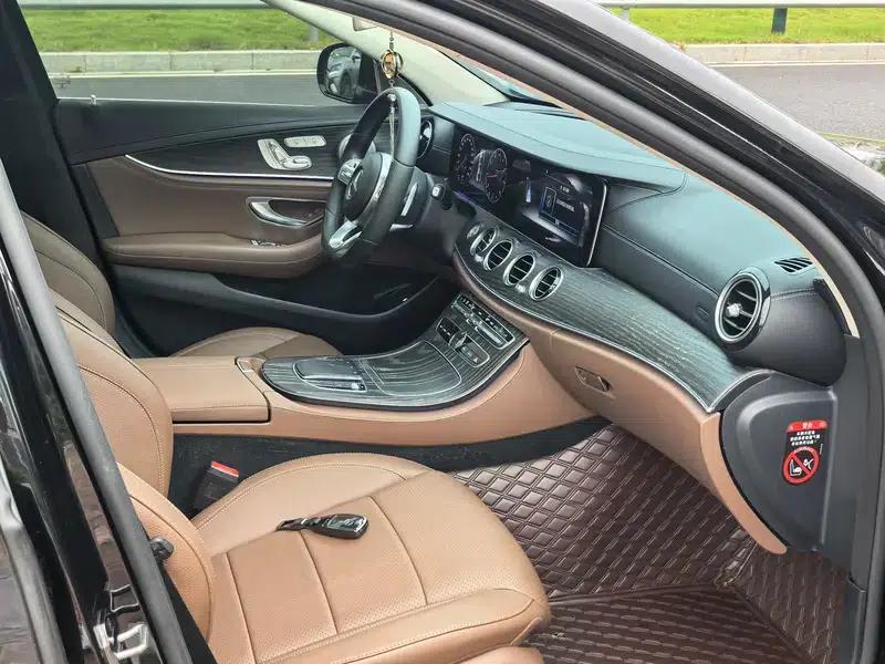 Mercedes-Benz E-Class 2019 Facelift E 300 L Sport Style — миниатюра 6