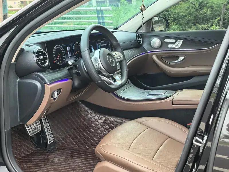 Mercedes-Benz E-Class 2019 Facelift E 300 L Sport Style — миниатюра 9