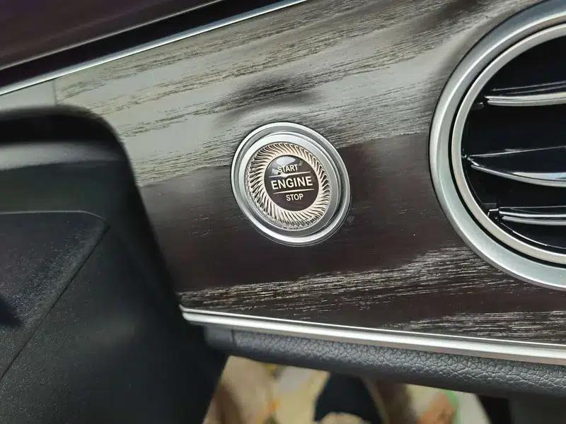Mercedes-Benz E-Class 2019 Facelift E 300 L Sport Style — миниатюра 21