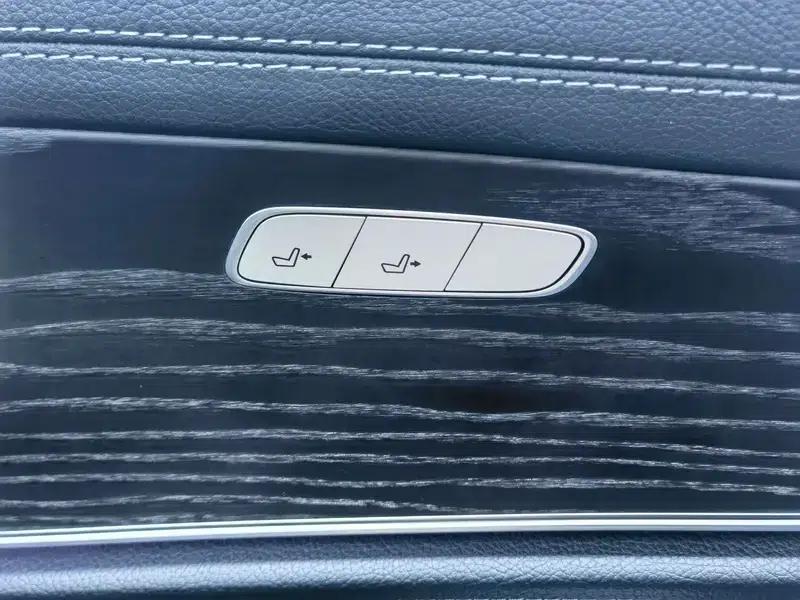 Mercedes-Benz E-Class 2019 Facelift E 300 L Sport Style — миниатюра 25