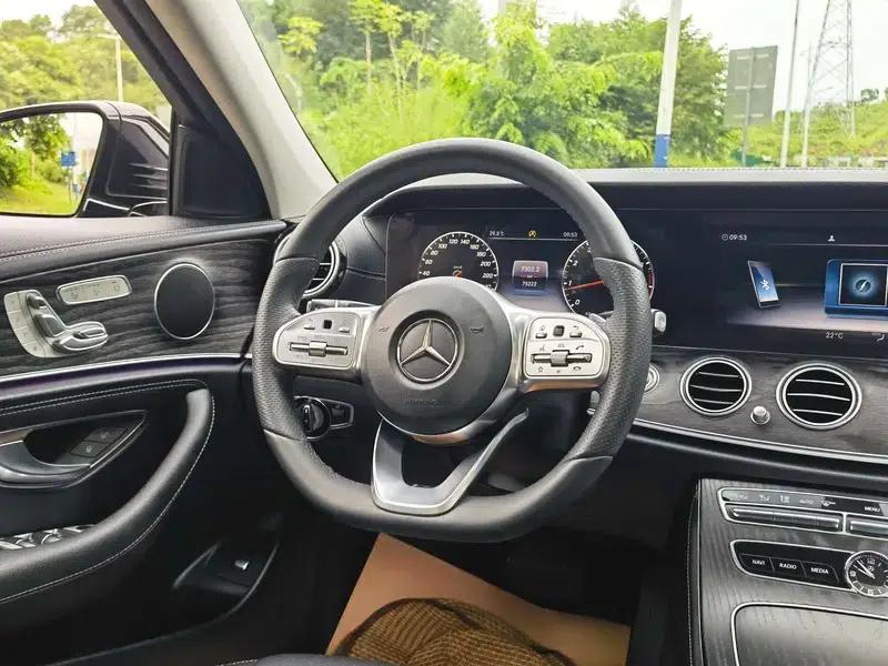 Mercedes-Benz E-Class 2019 Facelift E 300 L Sport Style — миниатюра 28