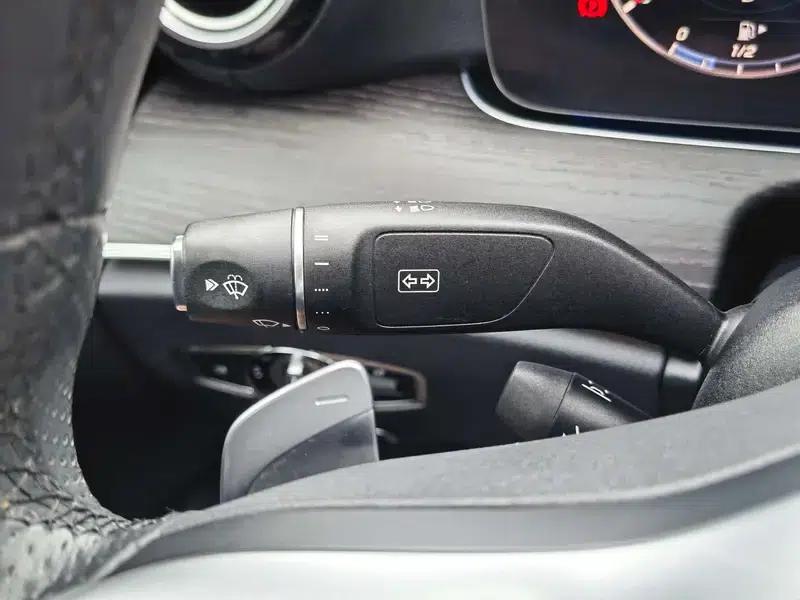 Mercedes-Benz E-Class 2019 Facelift E 300 L Sport Style — миниатюра 31