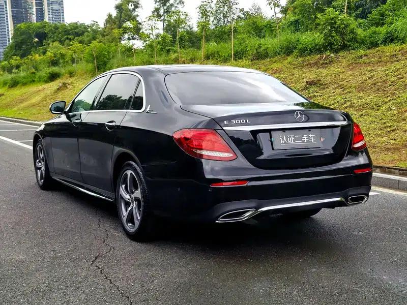 Mercedes-Benz E-Class 2019 Facelift E 300 L Sport Style — миниатюра 5