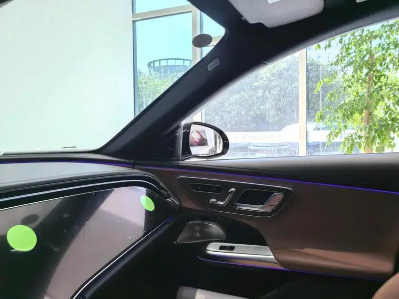 Mercedes-Benz E-Class 2025 Facelift E 300 L Luxury Sedan — миниатюра 13