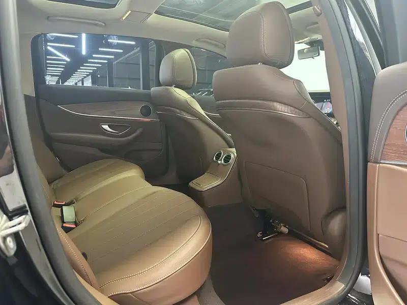 Mercedes-Benz E-Class 2021 Facelift E 260 L Sedan — миниатюра 12
