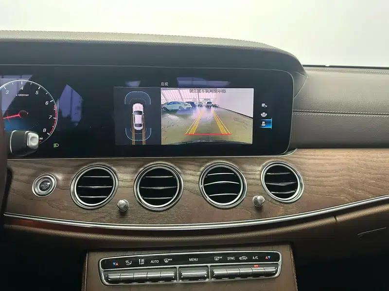 Mercedes-Benz E-Class 2021 Facelift E 260 L Sedan — миниатюра 21