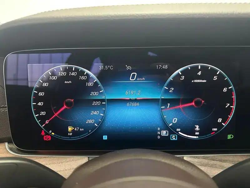 Mercedes-Benz E-Class 2021 Facelift E 260 L Sedan — миниатюра 22