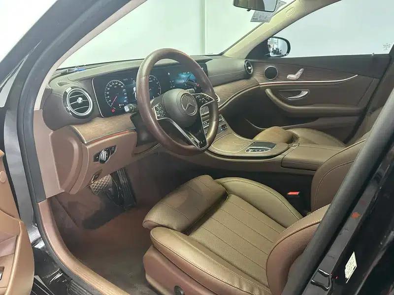 Mercedes-Benz E-Class 2021 Facelift E 260 L Sedan — миниатюра 24