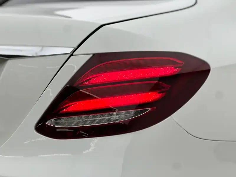 Mercedes-Benz E-Class 2019 Facelift E 300 L Sport Style — миниатюра 8