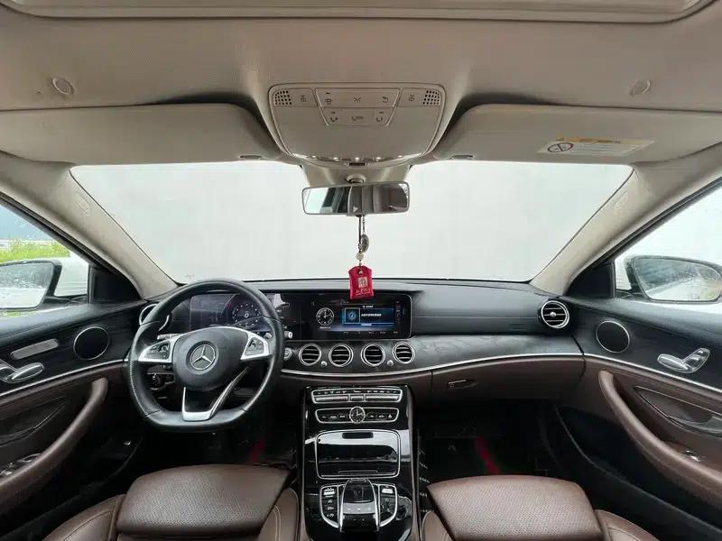 2016 Mercedes-Benz E-Class E 200 L Sport — миниатюра 13