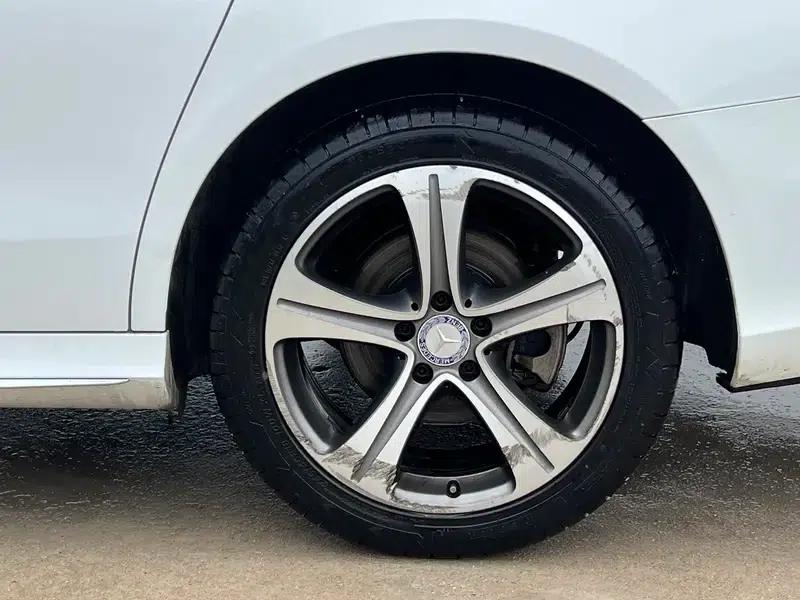 2016 Mercedes-Benz E-Class E 200 L Sport — миниатюра 6