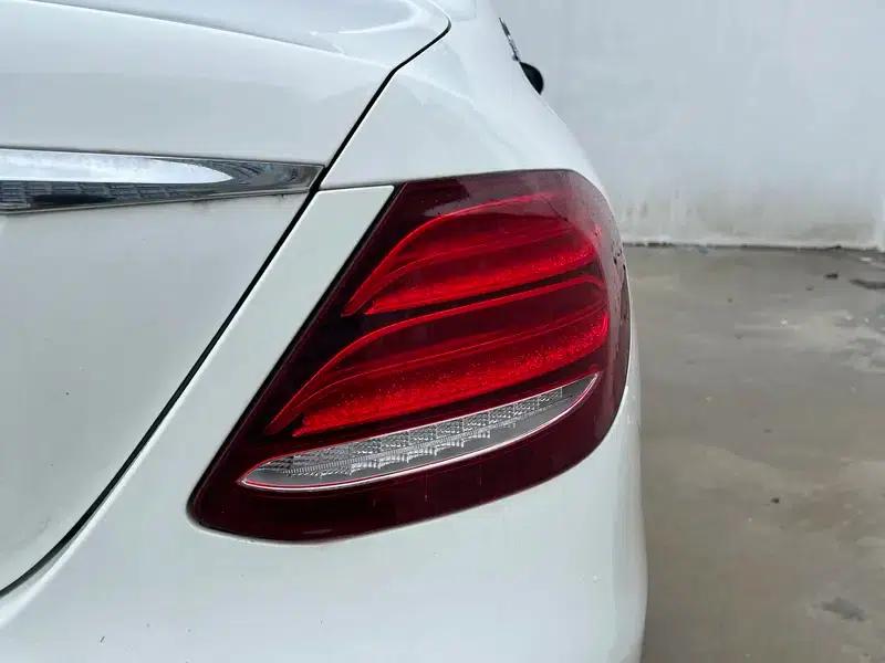 2016 Mercedes-Benz E-Class E 200 L Sport — миниатюра 8