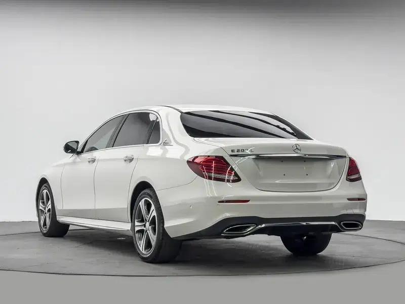 2016 Mercedes-Benz E-Class E 200 L Sport — миниатюра 5