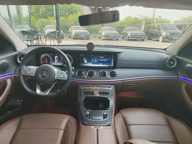 Mercedes-Benz E-Class 2020 E 300 L Sport Style — миниатюра 13