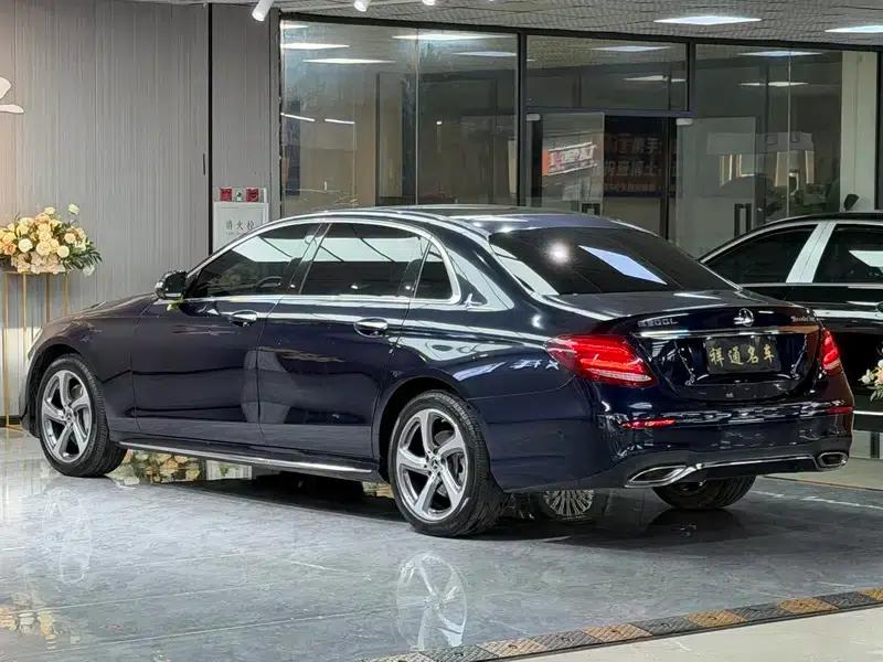 Mercedes-Benz E-Class 2019 Facelift E 300 L Sport Style — миниатюра 4