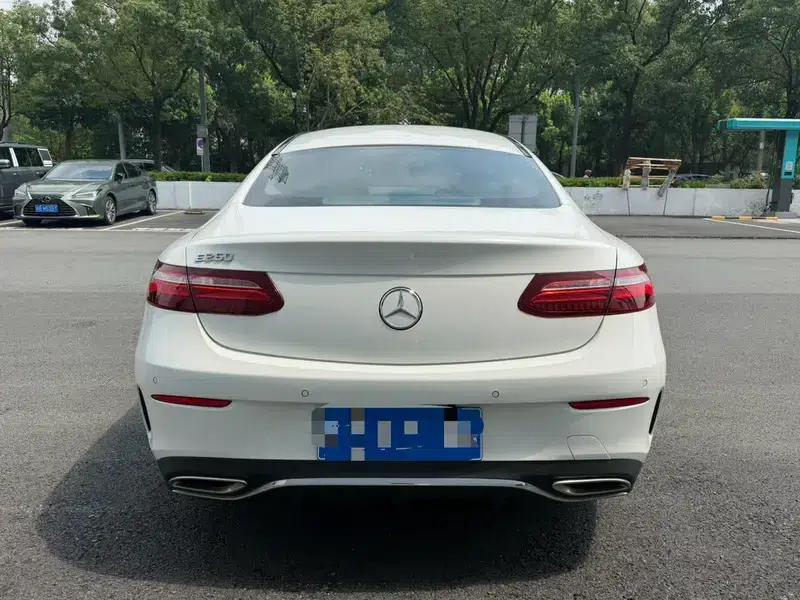 Mercedes-Benz E-Class (Imported) 2020 E 260 Coupe — миниатюра 5