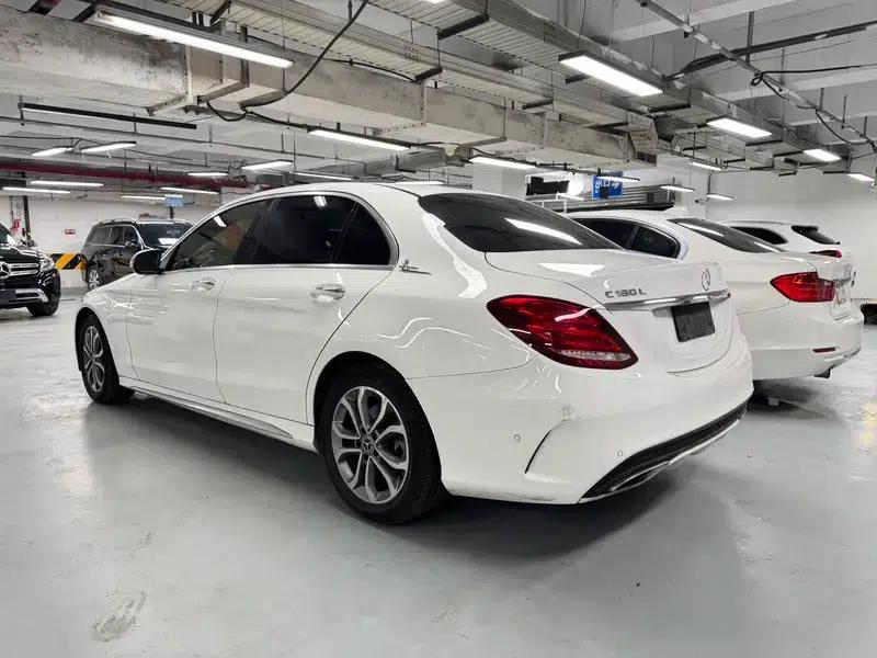 2018 Mercedes-Benz C-Class C 180 L Fashion Sport Edition — миниатюра 4