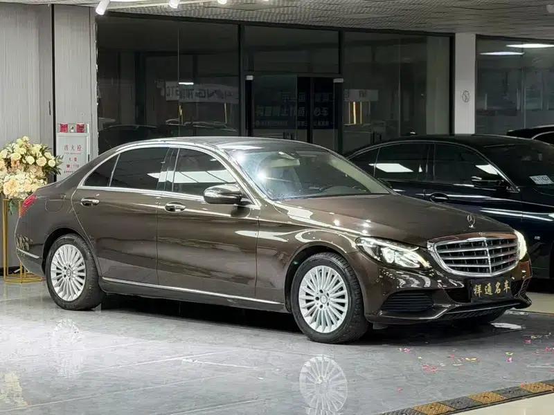 2015 Mercedes-Benz C-Class C 200 L — миниатюра 3