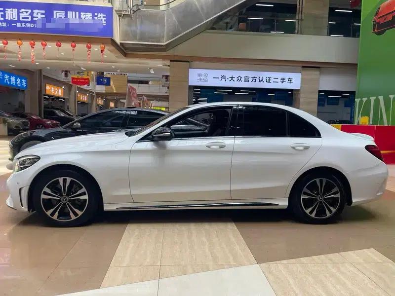 2019 Mercedes-Benz C-Class C 260 Sport Edition — миниатюра 3