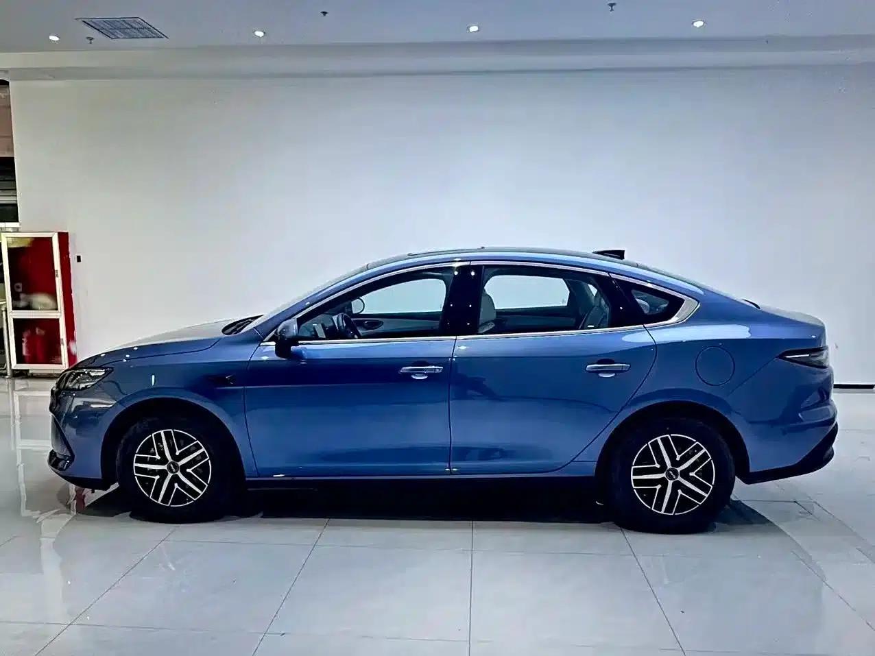 Seal 05 DM-i 2025 DM-i Intelligent Driving Edition 120KM Flagship Model — миниатюра 2