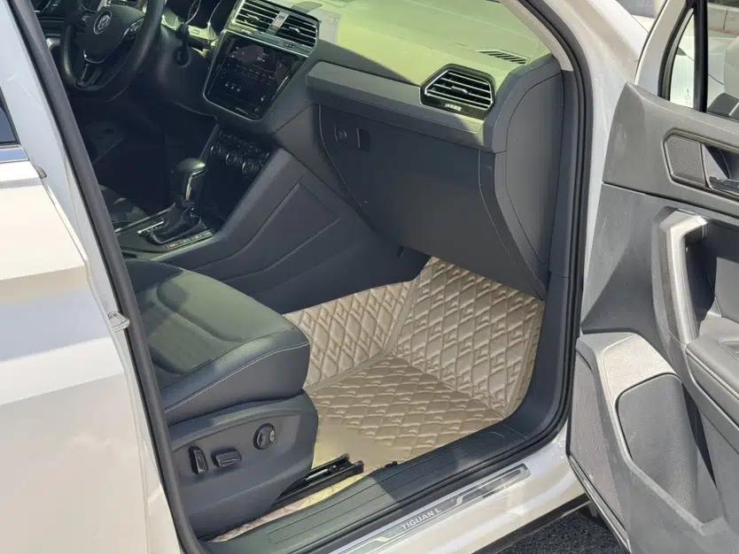 Volkswagen Tiguan L 2020 330TSI Automatic Two-Wheel Drive Smart Luxury Edition China VI Standard — миниатюра 19