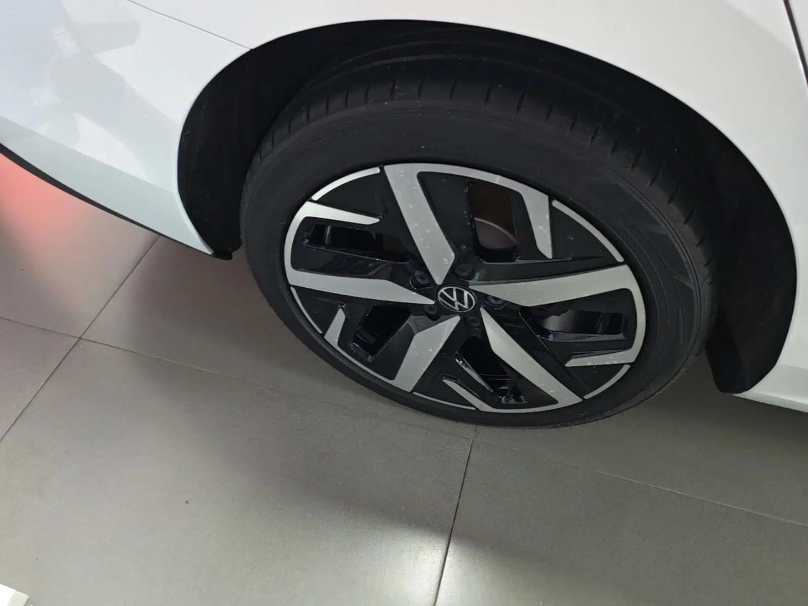 Volkswagen Lamando 2024 Lavida L 280TSI DSG Cool & Spicy Edition — миниатюра 11