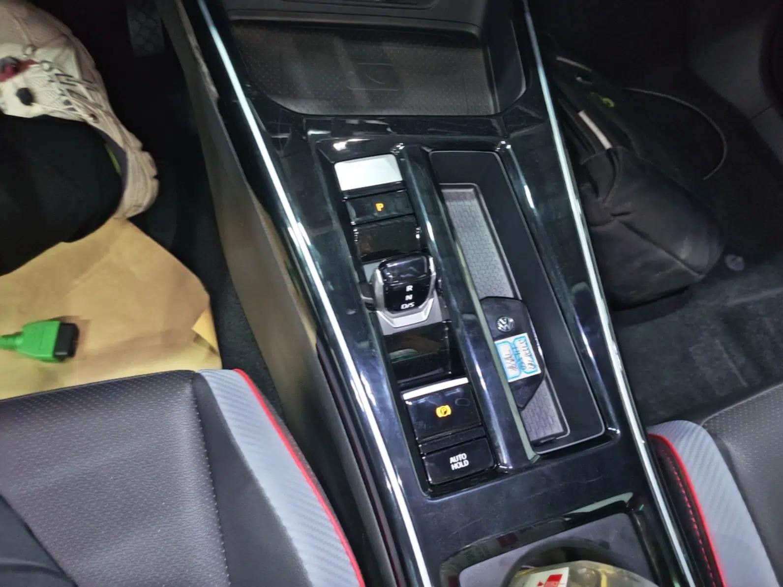 Volkswagen Lamando 2024 Lavida L 280TSI DSG Cool & Spicy Edition — миниатюра 16
